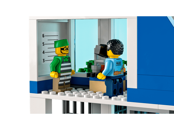 LEGO 60316 Le commissariat de police — visuel 7 sur 8