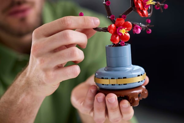 LEGO 10369 Les fleurs de prunier — visuel 8 sur 8