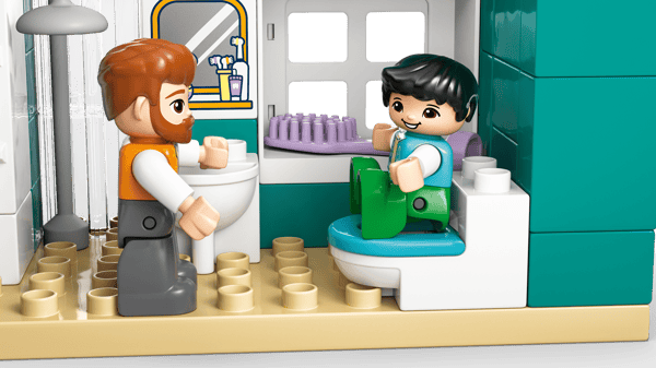 3 in 1 Modern Family House with Figures - Image 8