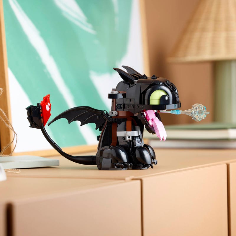 How to Train Your Dragon: Toothless - Main Image
