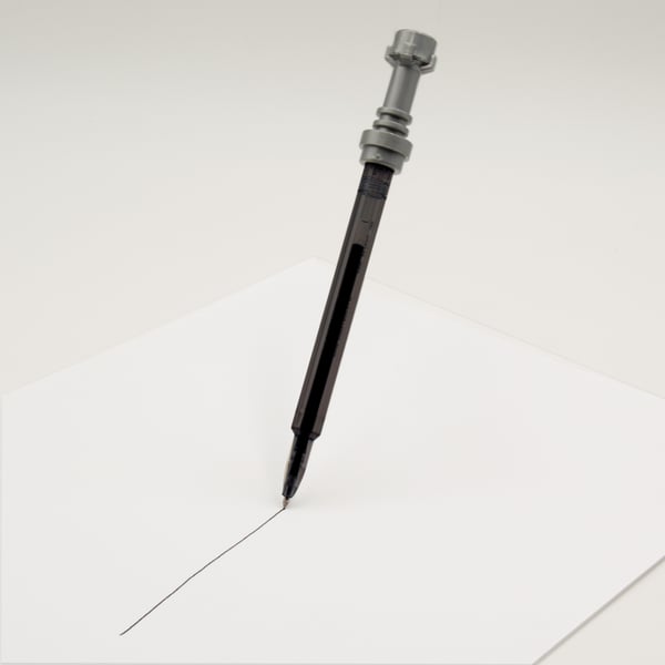LEGO 5008816 Stylo à encre gel Sabre laser – Noir — visuel 4 sur 4