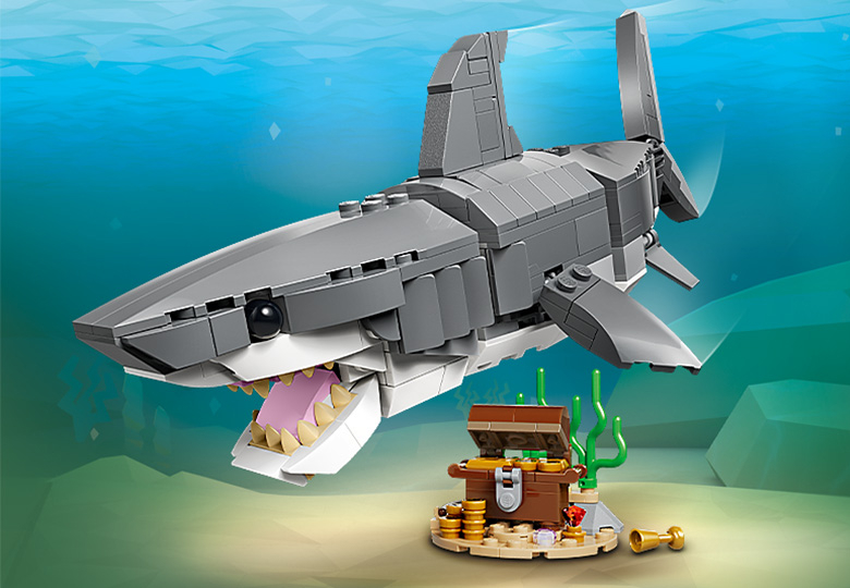 Fierce Shark with a Treasure Chest 31381 | Creator 3-in-1 | Buy