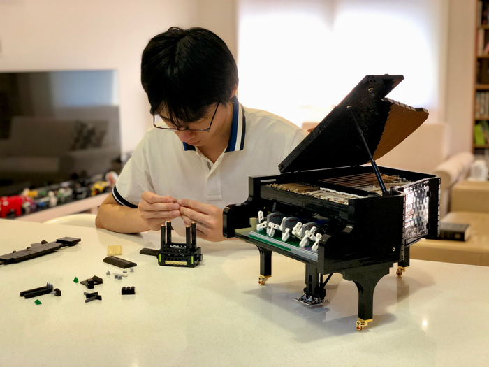 Un problema risolto: Come i mattoncini LEGO® hanno aiutato Donny a  insegnare pianoforte