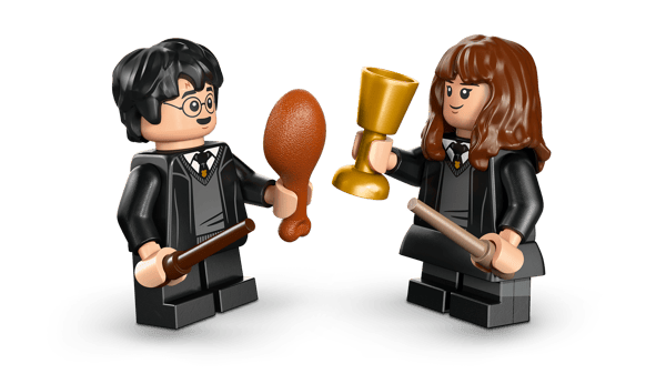 LEGO 76460 Le château de Poudlard : la cérémonie du Choixpeau magique — visuel 5 sur 8