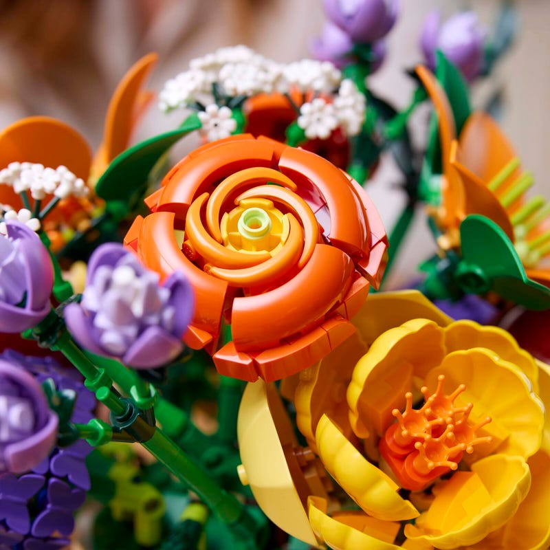 Flower Arrangement 10345 The Botanical Collection Buy online