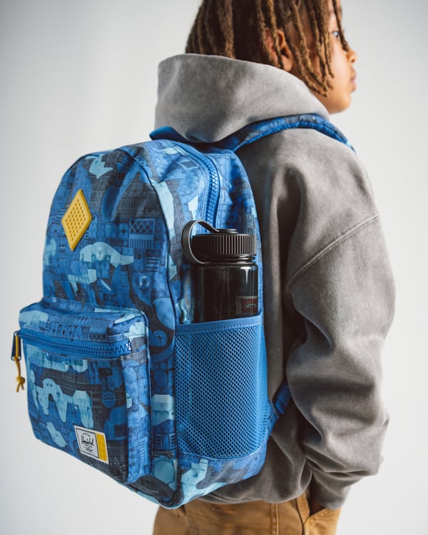 LEGO 5010427 LEGO® Herschel Heritage™ Sac à dos Youth bleu – Briques abstraites — visuel 6 sur 8
