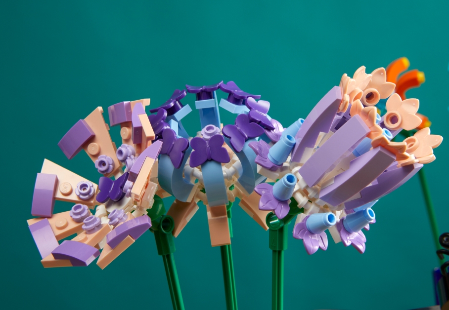 Cherry Blossoms 40725 | Other | Buy online at the Official LEGO