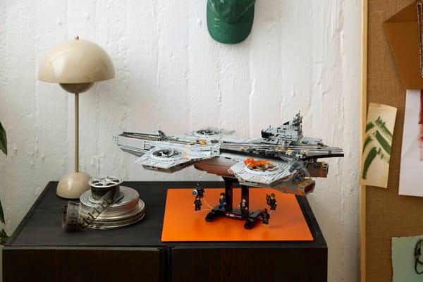 S.H.I.E.L.D. Helicarrier - Image 21