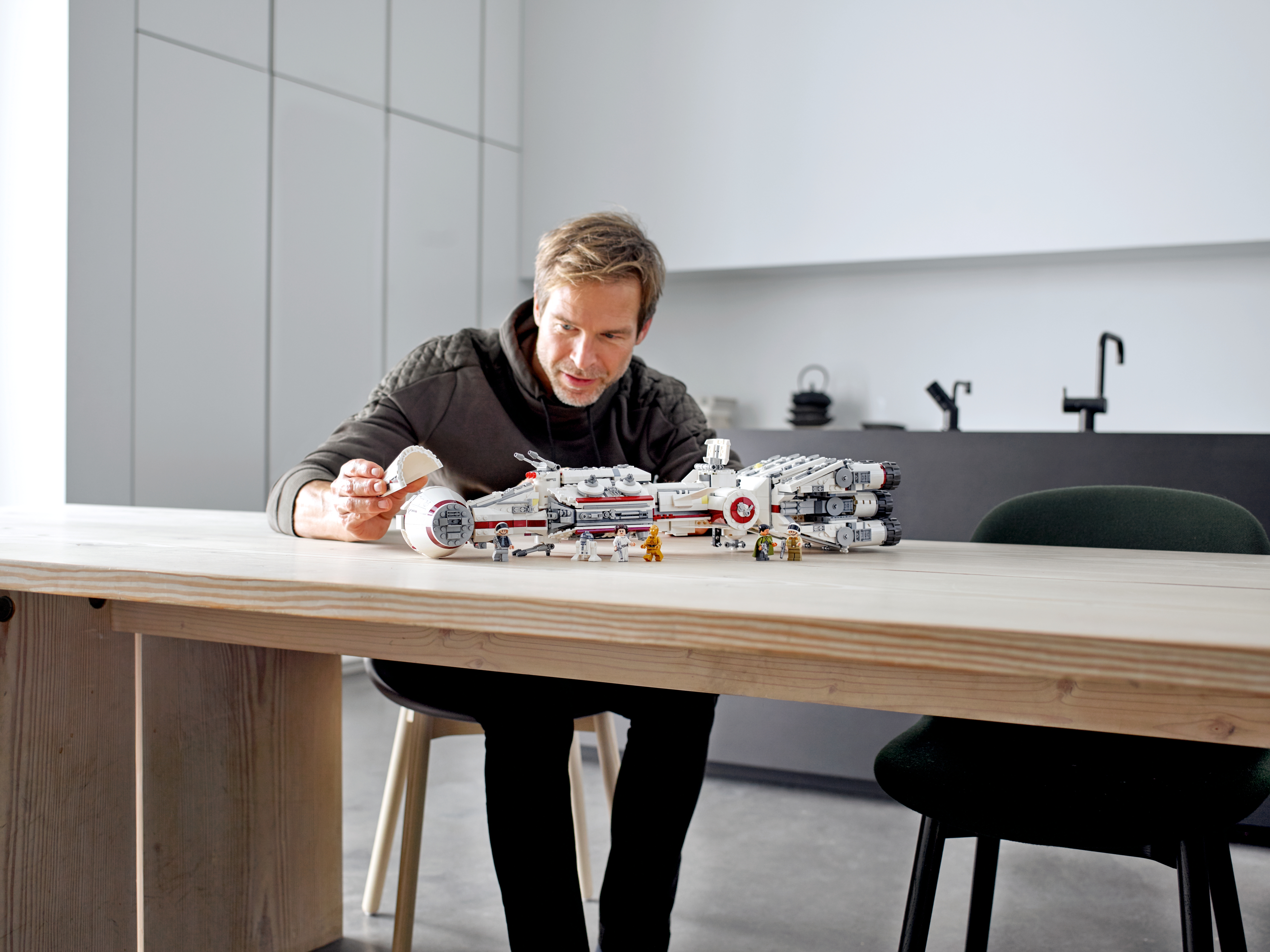 Tantive IV™ 75244 | Star Wars™ | Buy online at the Official LEGO