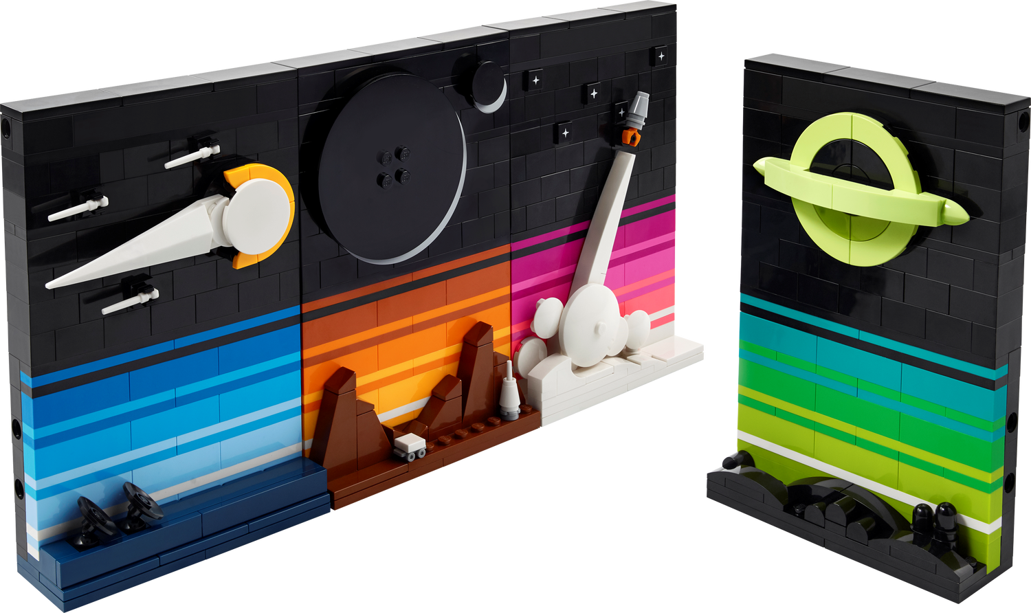 Tales of the Space Age 21340 | Ideas | Buy online at the Official LEGO® Shop DK