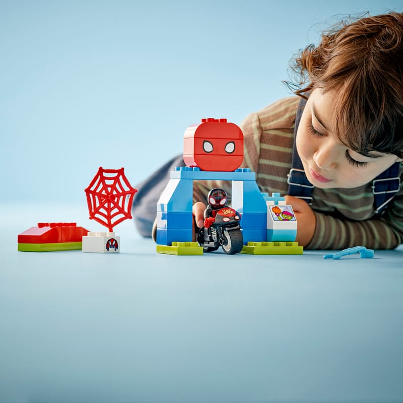 Spin's Motorcycle Adventure 10424 DUPLO® Buy online at the