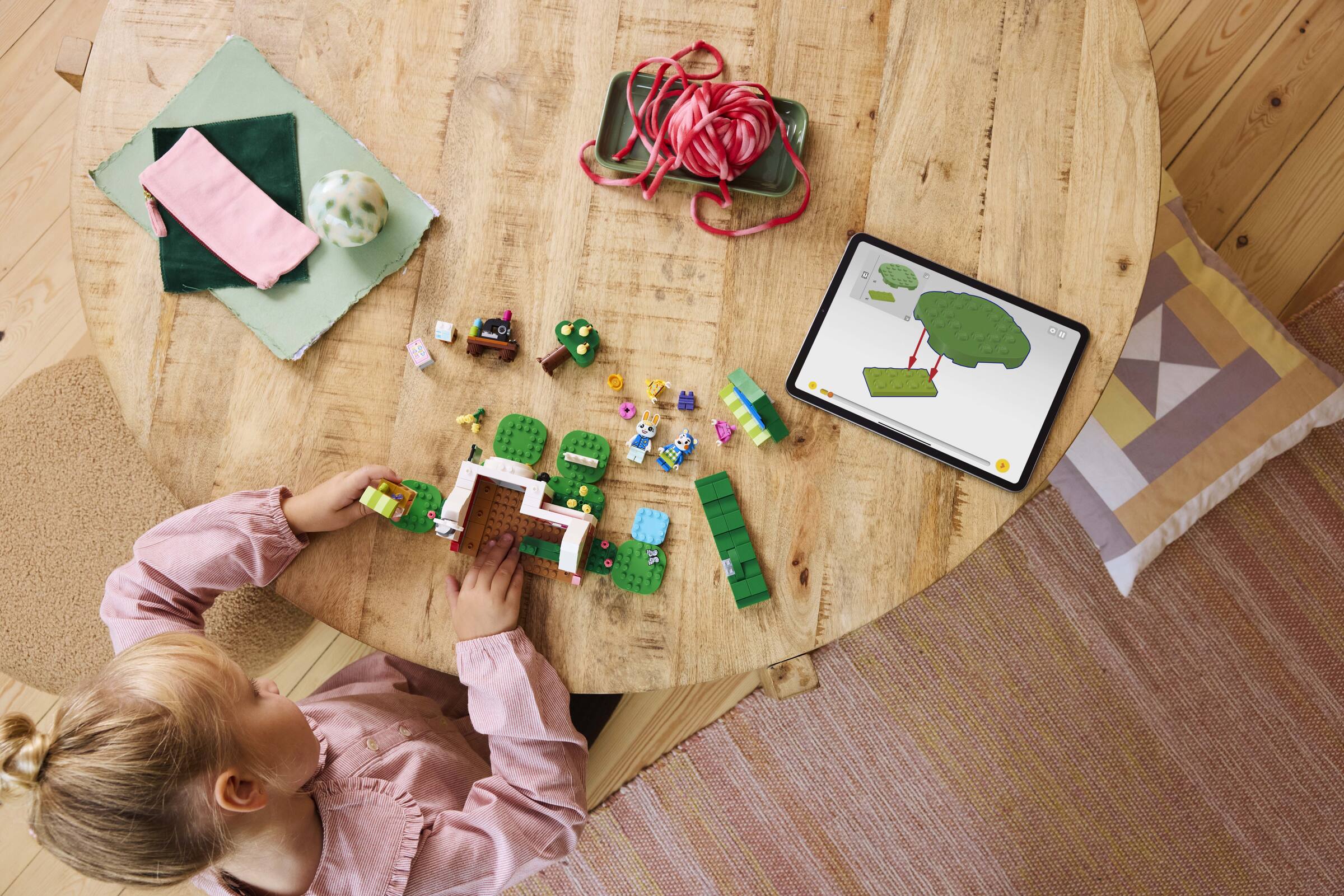 フォルツァ　SUGARHILL Able Sisters Clothing Shop 77055 | Animal Crossing™ | Buy