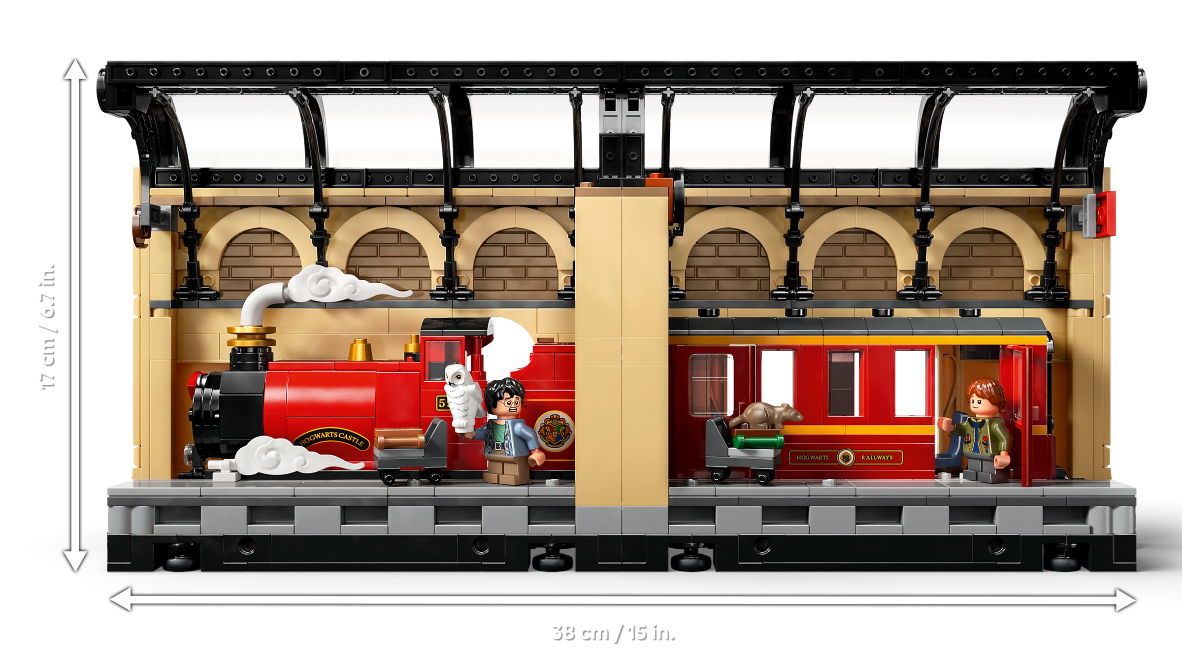 Book Nook: Hogwarts™ Express 76450 | Harry Potter™ | Buy online at the Official LEGO® Shop US