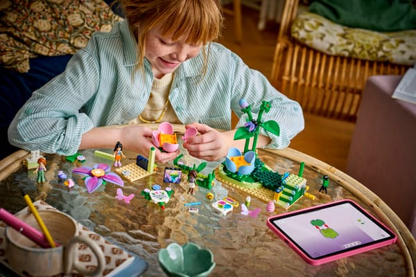 Spinning Flower & Fairy Teacup Ride - Image 11