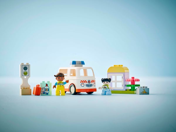 LEGO 10447 L’ambulance et le chauffeur — visuel 8 sur 8