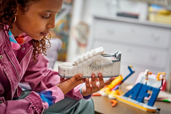 Nike Air Force 1 x LEGO® Set - Image 12