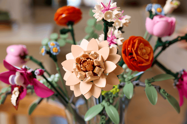 Pretty Pink Flower Bouquet - Image 12