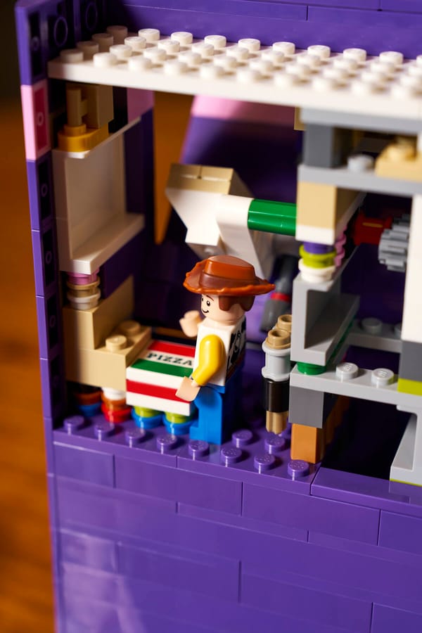 Toy Story Slinky Dog Bookends - Image 14