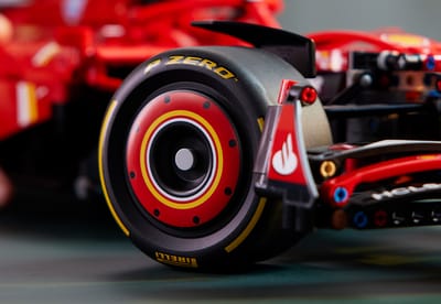 Ferrari SF-24 F1 Car 42207 | Technic | Buy online at the Official LEGO® Shop SA