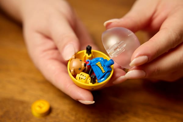 Minifigure Vending Machine - Image 14