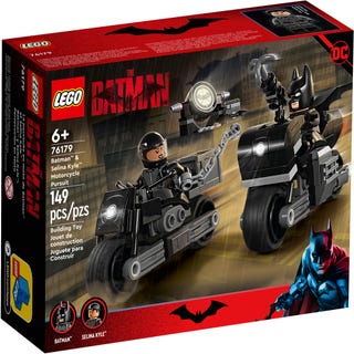 Batman™ ve Selina Kyle™’ın Motosiklet Takibi