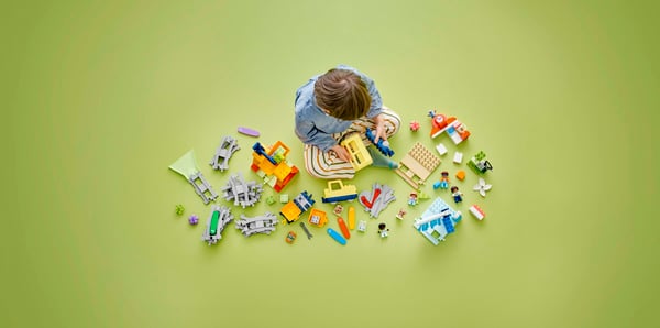 LEGO 10428 Le grand train communautaire interactif — visuel 8 sur 8