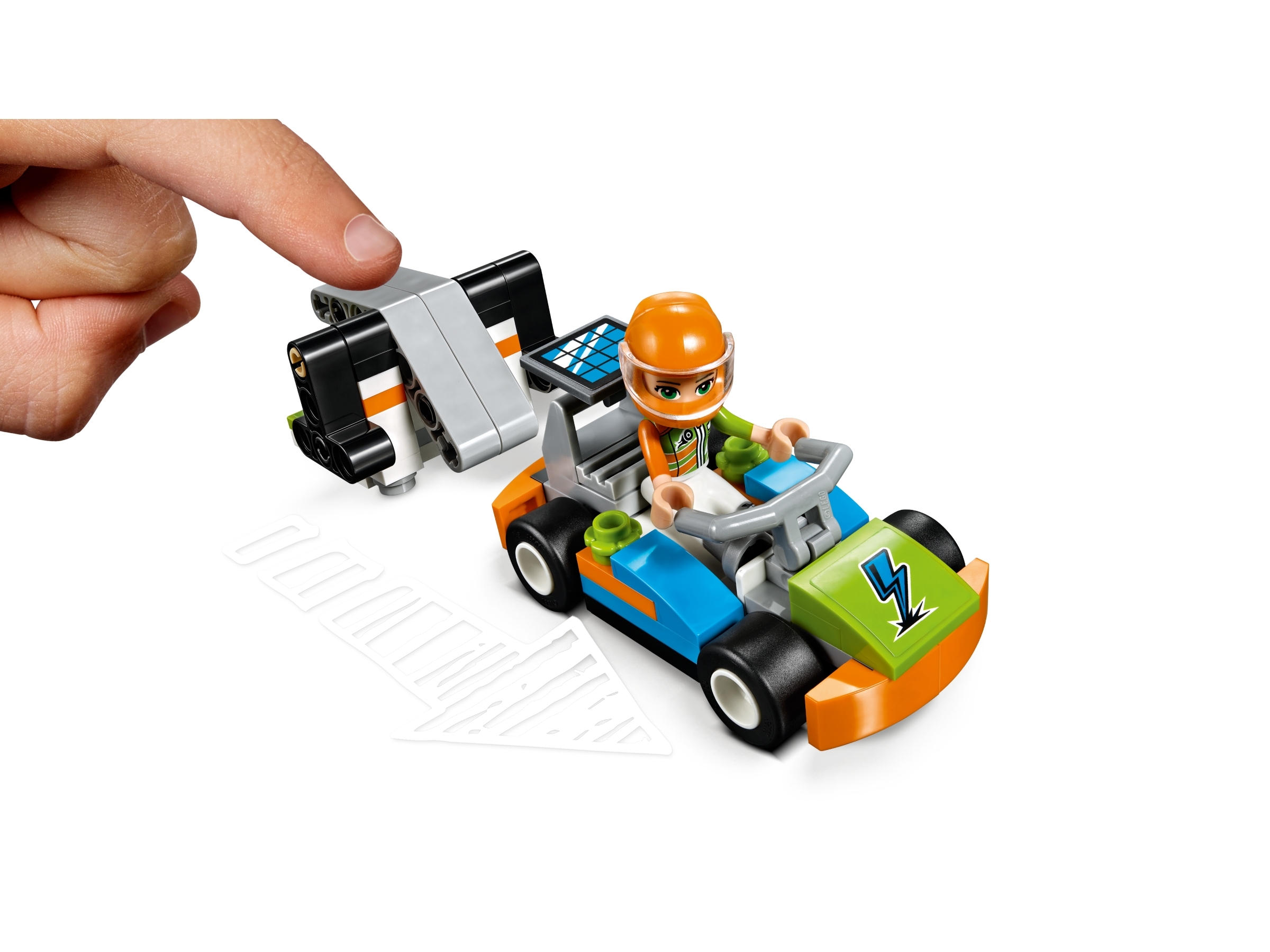 LEGO Friends Spinning Brushes Car Wash 41350 