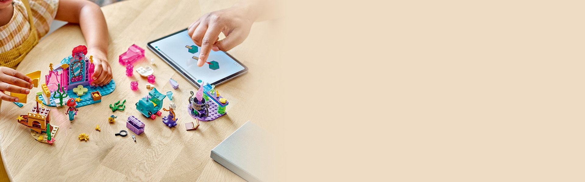 アリエル の クリスタル の どうくつ 43254 | ディズニー™ |レゴ