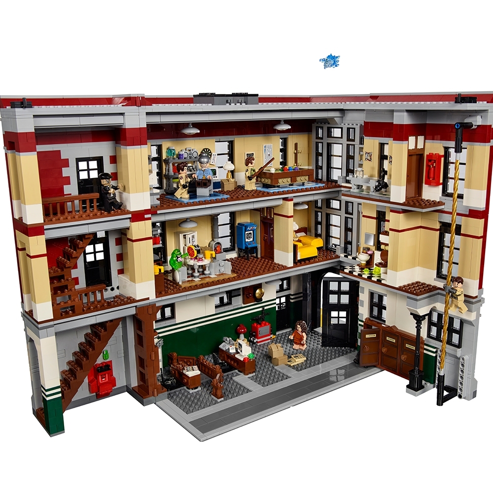 Firehouse Headquarters 75827 | Ghostbusters™ | Buy online at the 