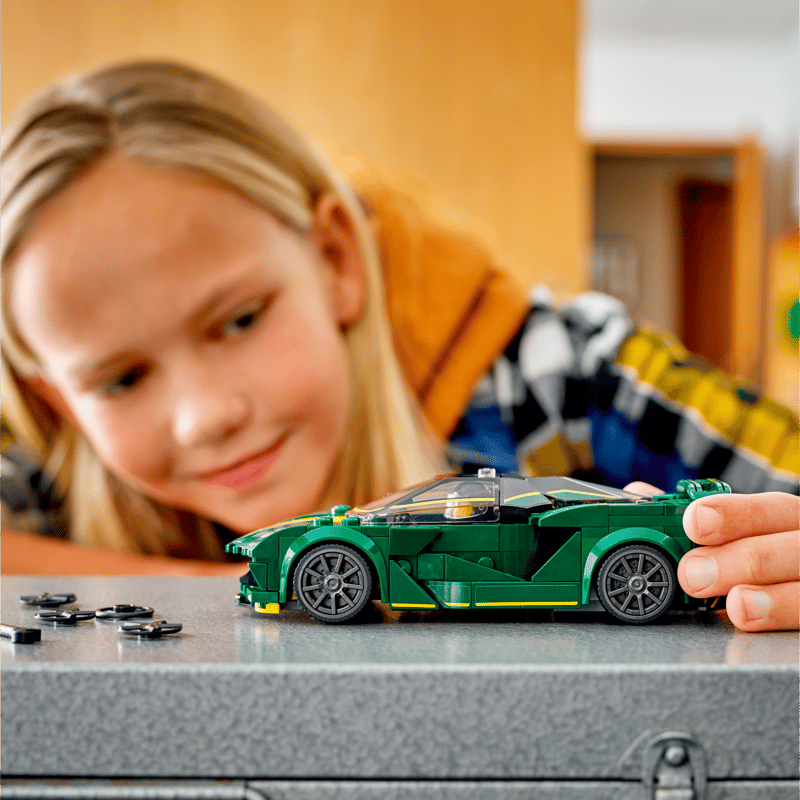 Lotus Evija 76907 | Speed Champions | Buy online at the Official Lotus Evija 76907 | Speed Champions | Buy online at the Official