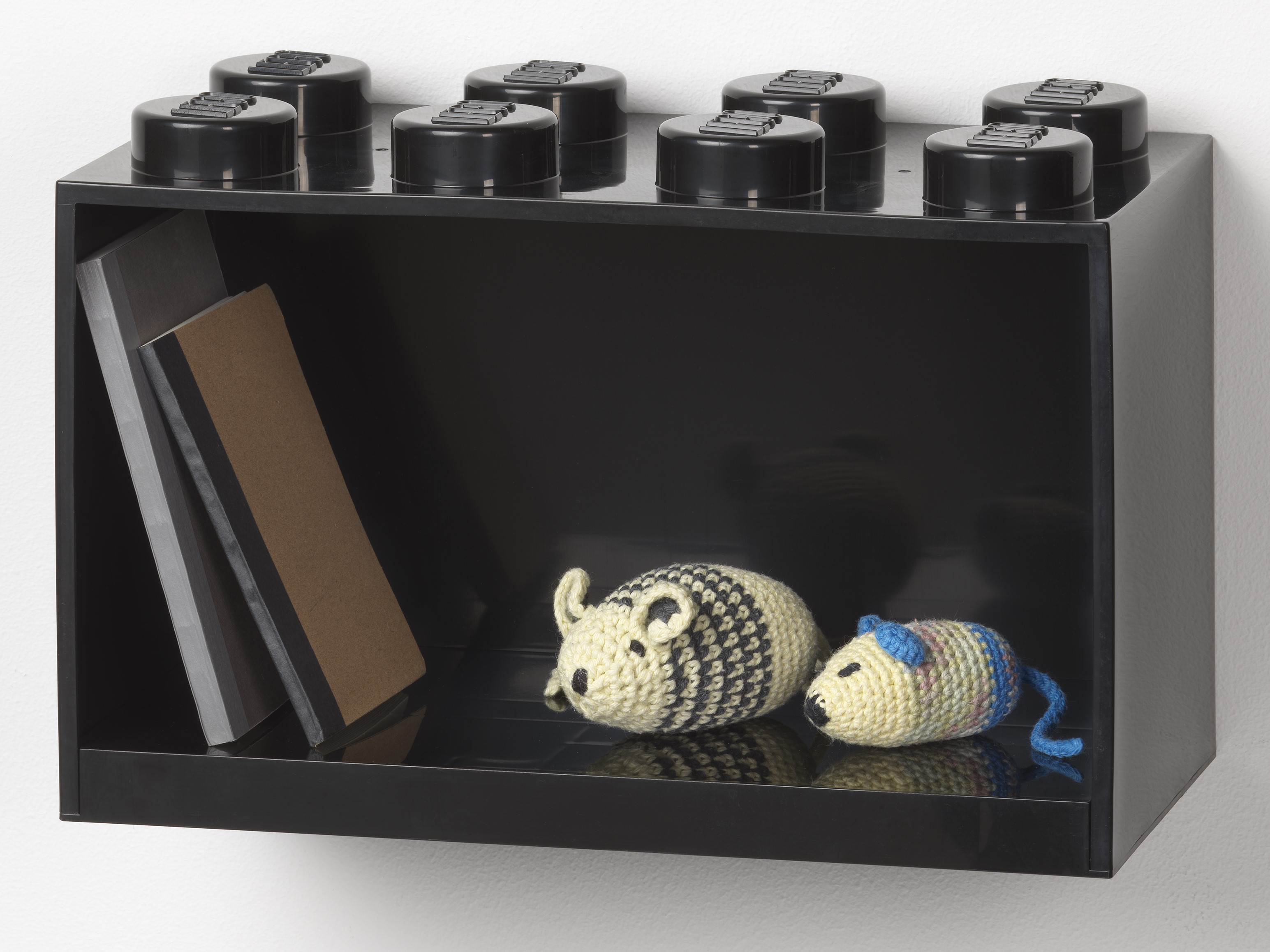 8-Stud Brick Shelf – Black