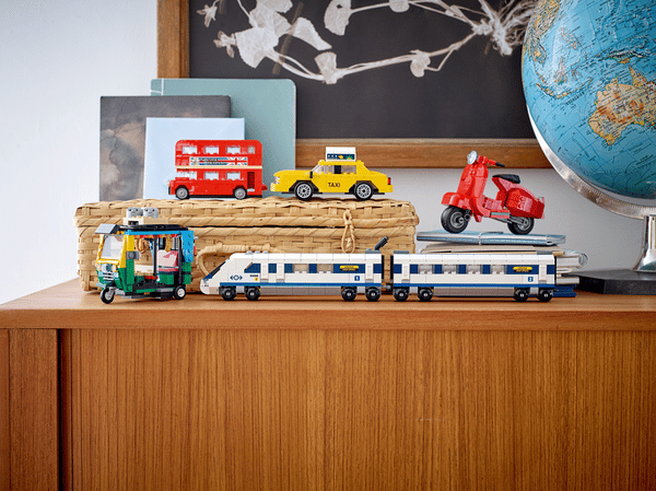 LEGO 40518 Le train à grande vitesse — visuel 5 sur 6