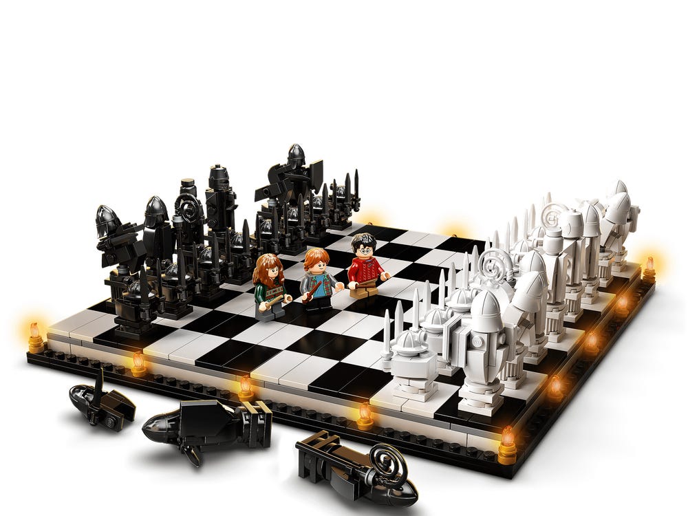 LEGO Hogwarts™ Wizard’s Chess