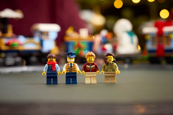 Holiday Express Train - Image 15