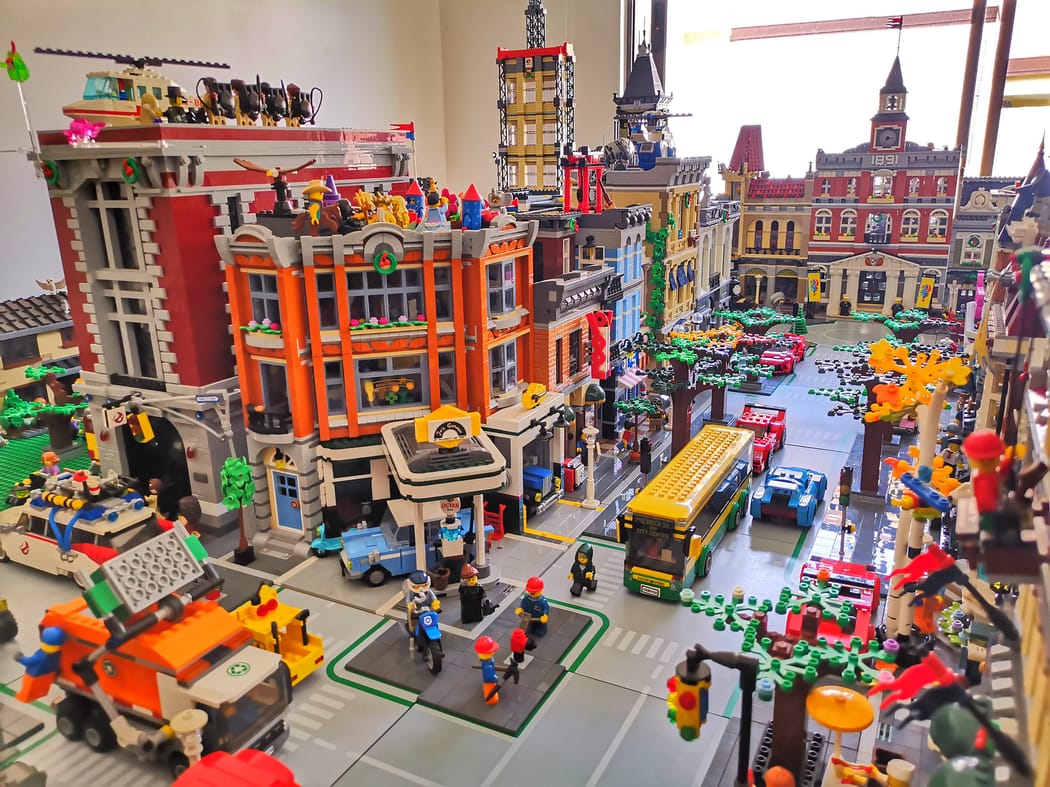 Celebrating the 15th Anniversary of LEGO® Modular Buildings | Official ...