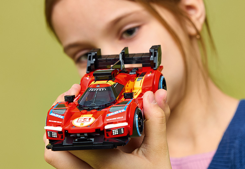 Гоночный автомобиль Ferrari