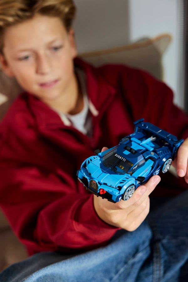 LEGO 77253 Hypercar Bugatti Vision GT — visuel 8 sur 8