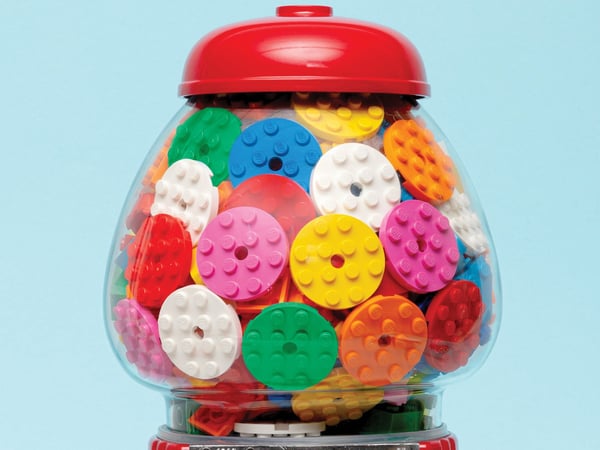 LEGO 5006204 Still Life with Bricks: The Art of Everyday Play LEGO® — visuel 2 sur 3