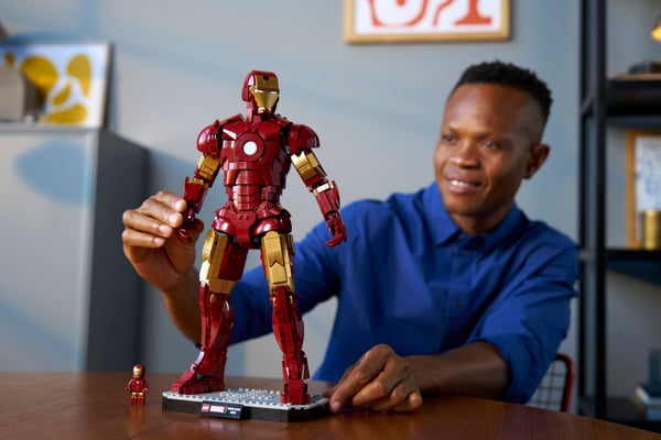 LEGO 76344 Iron Man Mark 3 Édition Collector — visuel 7 sur 8