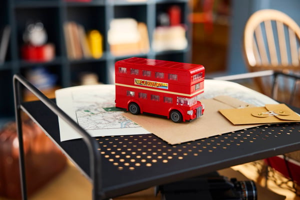 LEGO 40953 Le bus londonien — visuel 7 sur 8