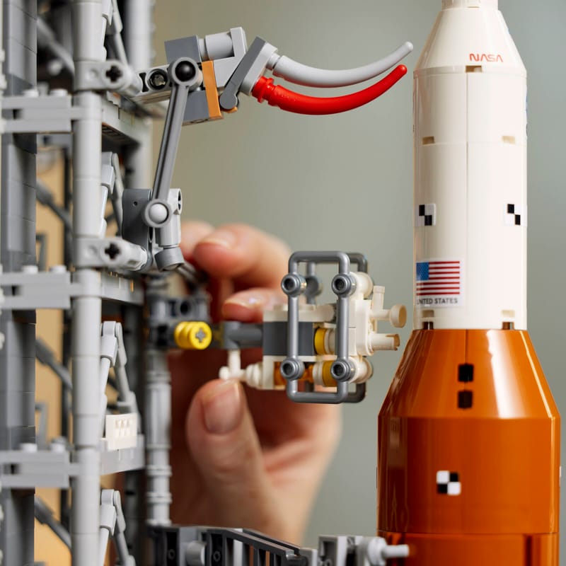 NASA Artemis Space Launch System - Main Image