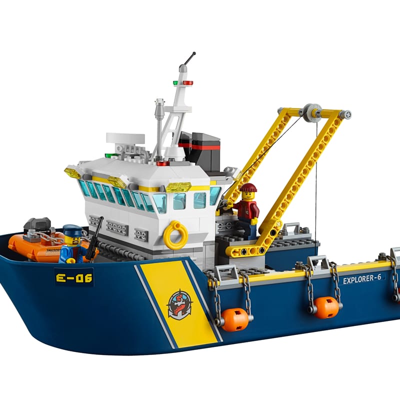 Deep Sea Exploration Vessel