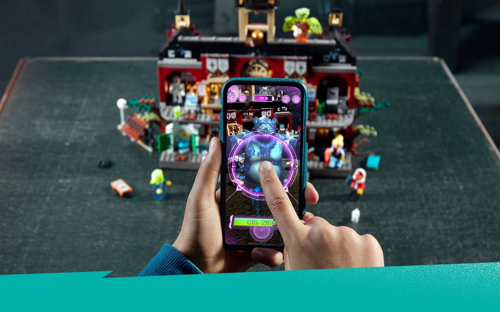 How to use the Augmented Reality App LEGO® Hidden Side™