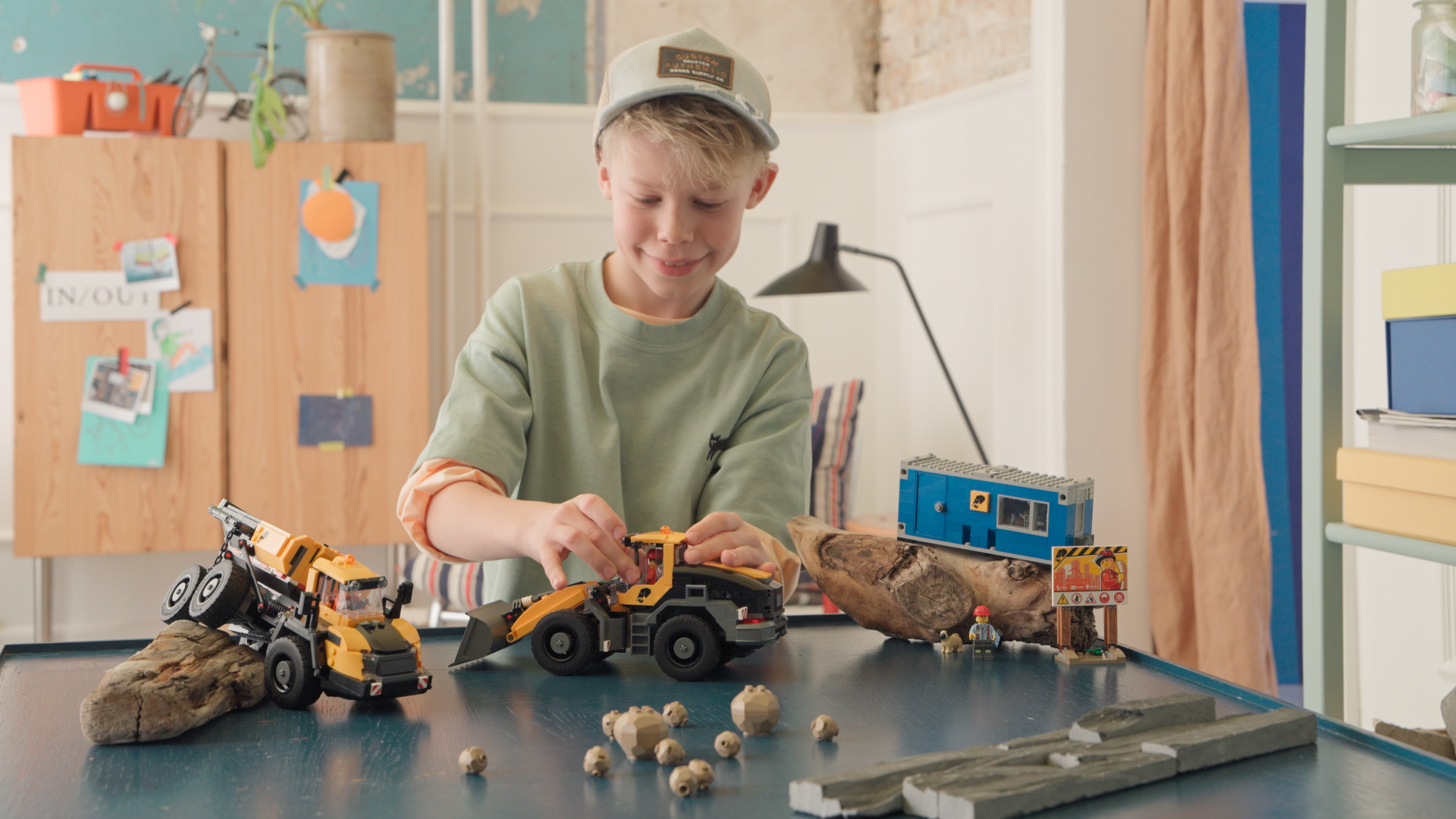 Dump Truck & Front End Loader - Image 4
