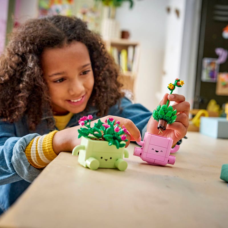 Rocking Plants 11506 | Botanicals | Buy online at the Official LEGO® Shop ZA