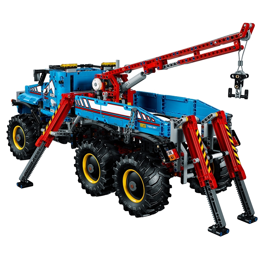 Aftensmad grænseflade Gætte 6x6 All Terrain Tow Truck 42070 | Technic™ | Buy online at the Official LEGO®  Shop US
