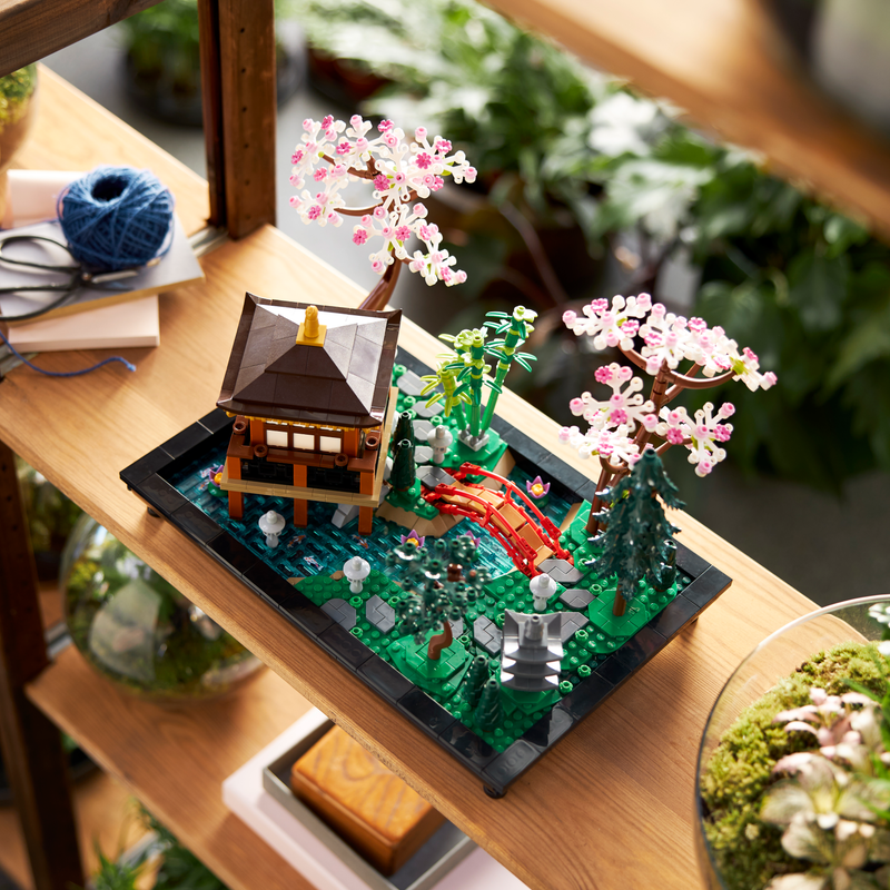 Tranquil Garden 10315 | LEGO® Icons | Buy online at the Official Tranquil Garden 10315 | LEGO® Icons | Buy online at the Official