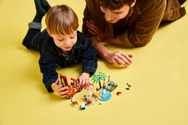 LEGO 11202 Les vacances et le voyage en voiture de Bluey — visuel 8 sur 8