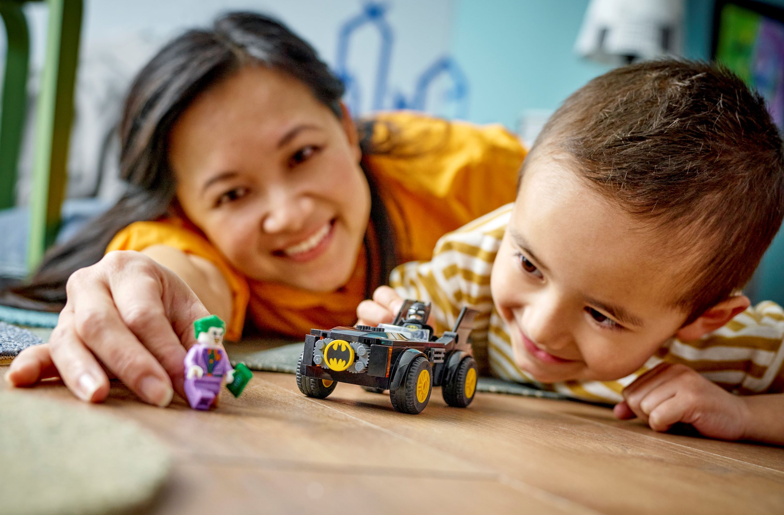 タマゴ_20250831_2 Batmobile™ Pursuit: Batman™ vs. The Joker™ 76264 | DC | Buy online