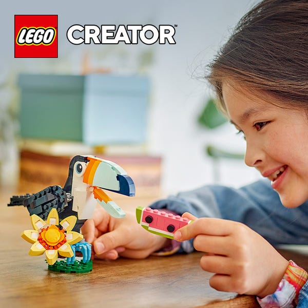 Wild Animals: Tropical Toucan 31173 | Creator 3-in-1 | Buy online at the Official LEGO® Shop US